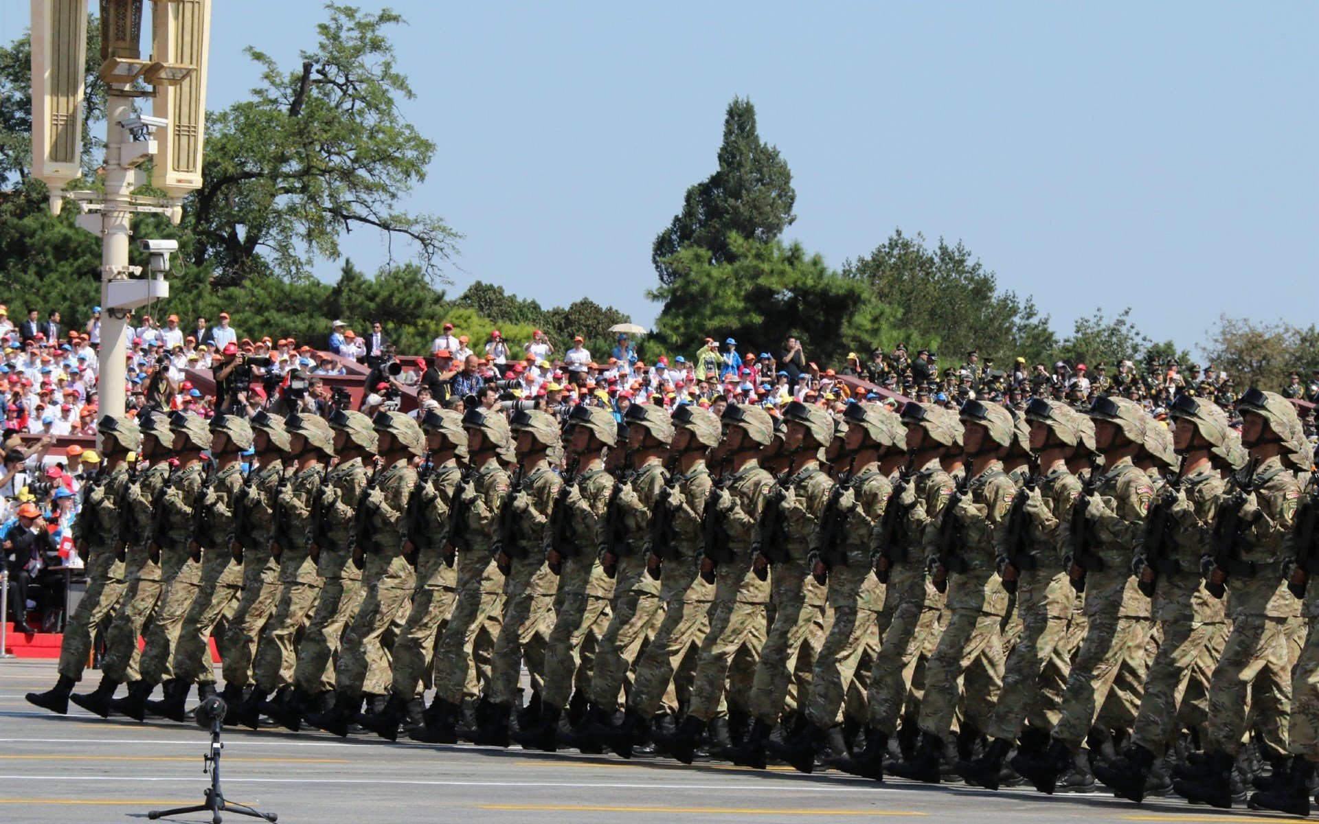 中国足球企业赞助扩大,商业合作不断深化,中国足球队赞助品牌