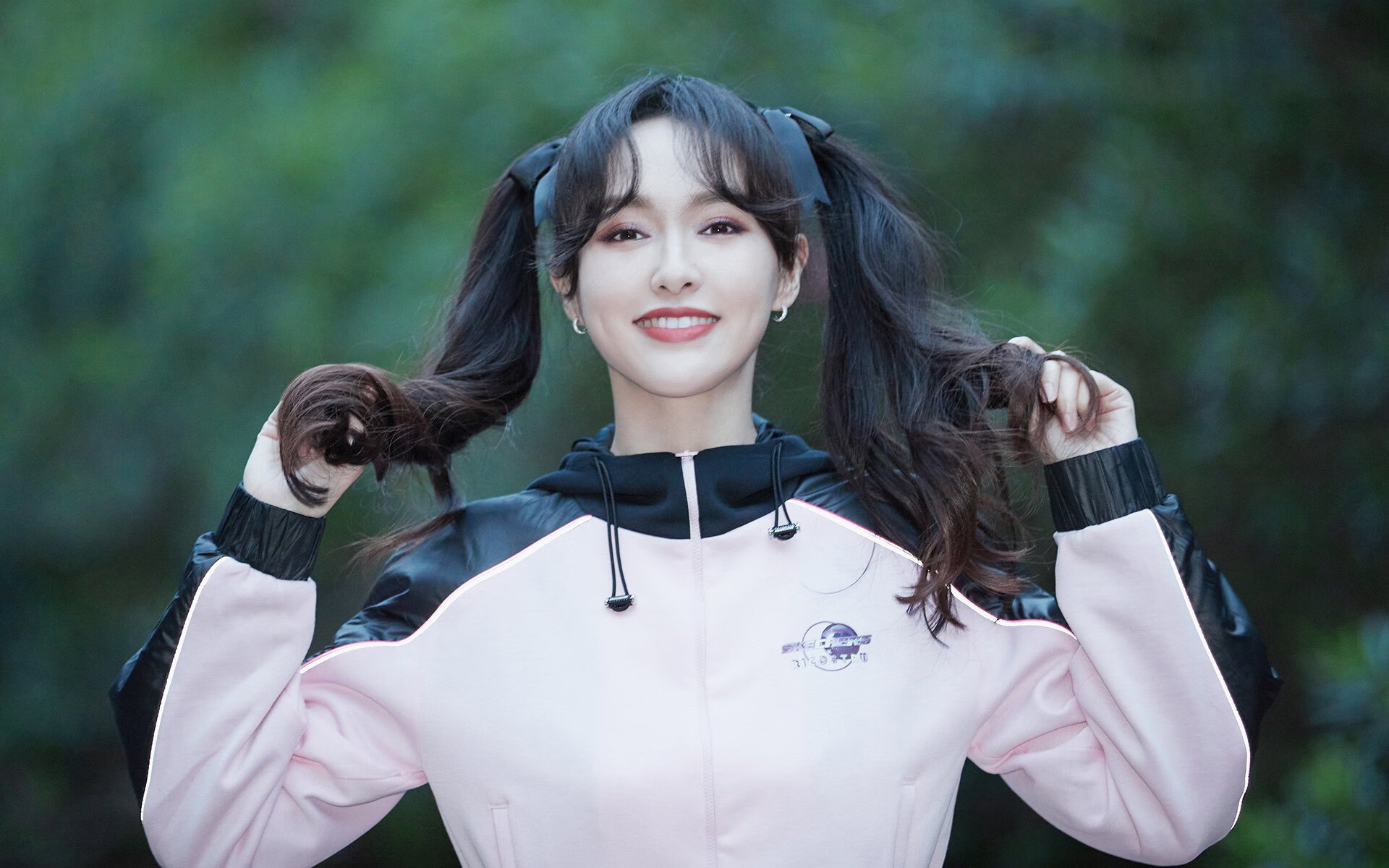 萨卡在对阵曼城的比赛中打入关键进球,萨卡转会曼联