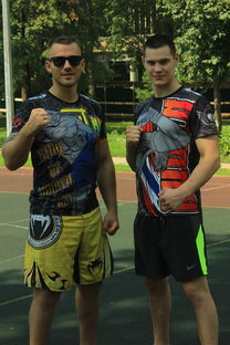 开云·体育官网-球队体能结构是否影响教练使用首发与替补分布计划，足球队拉体能